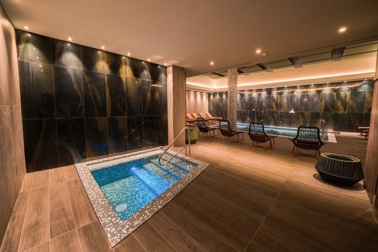 Catalonia Donosti Hotel San Sebastian Exterior photo