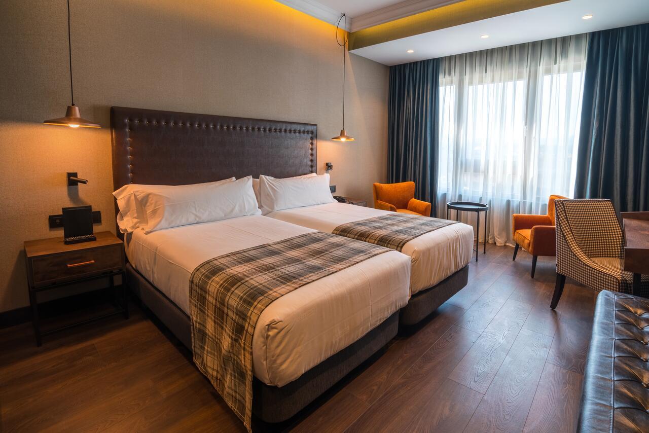 Catalonia Donosti Hotel San Sebastian Exterior photo