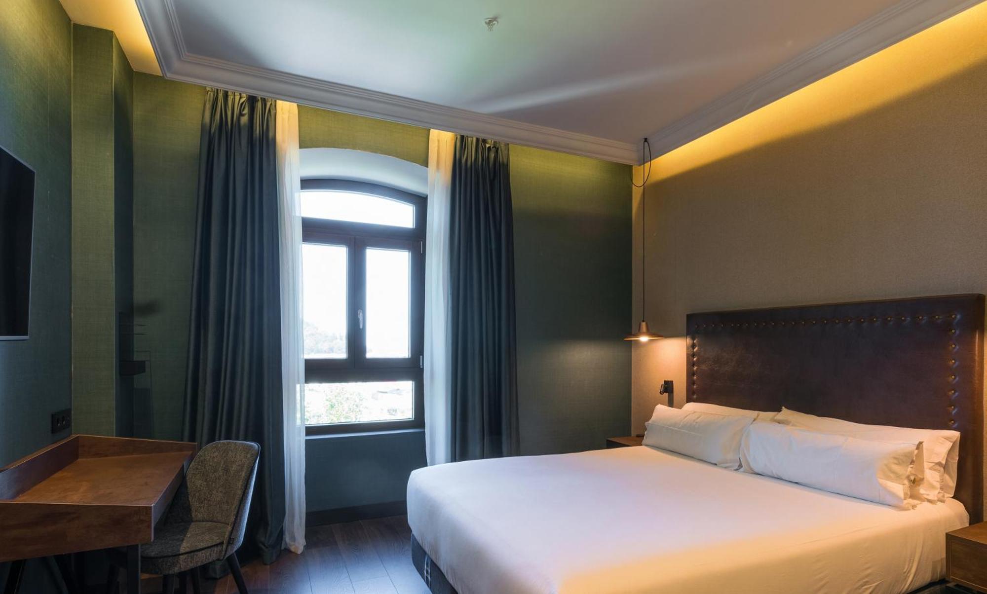 Catalonia Donosti Hotel San Sebastian Exterior photo